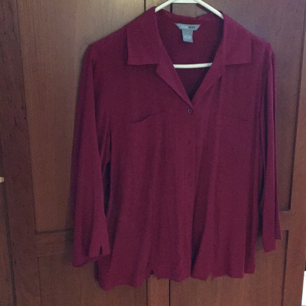 Silk gently worn size L 3/4 sleeve
